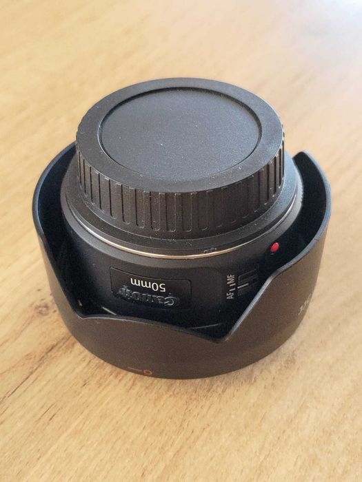 Canon EF 50mm f/1.8 STM