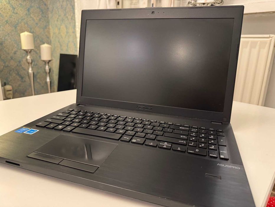 Laptop ASUSPRO Intel Core i5 Czarny W Pełni Sprawny