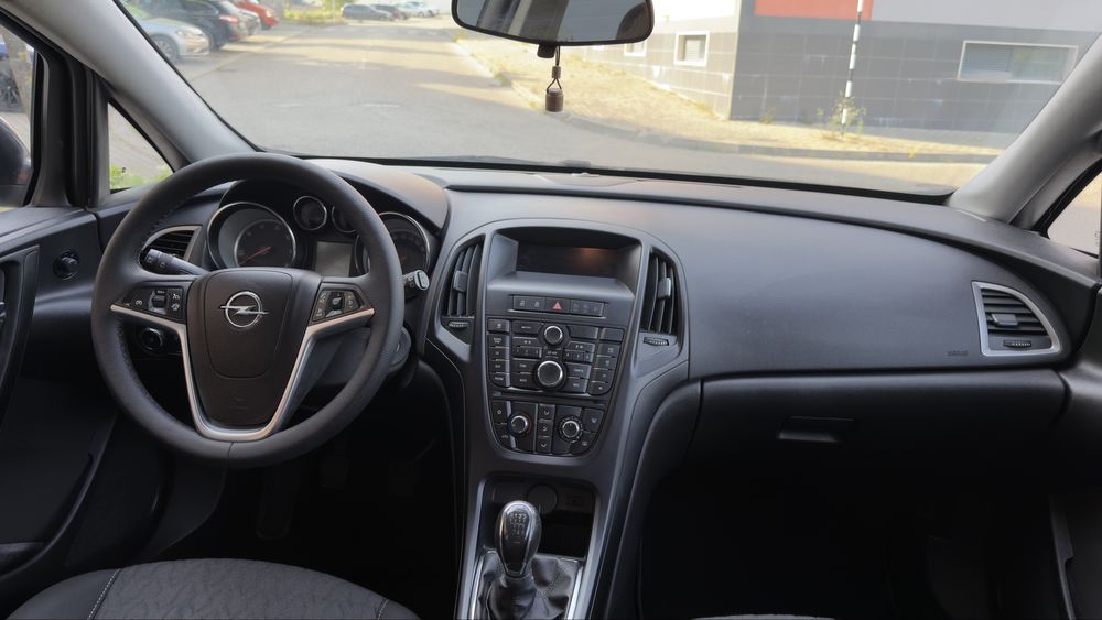 Opel astra 1.7 ctdi 110 cv Nacional