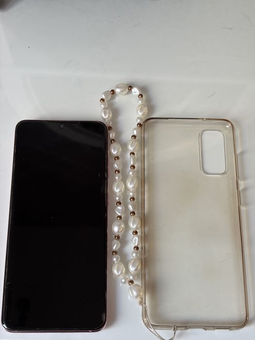 Samsung Galaxy S20 rożowy smartfon