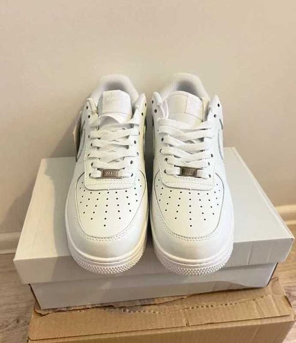 Promocja•NIKE AIR FORCE 1 Biały AF1 R.40