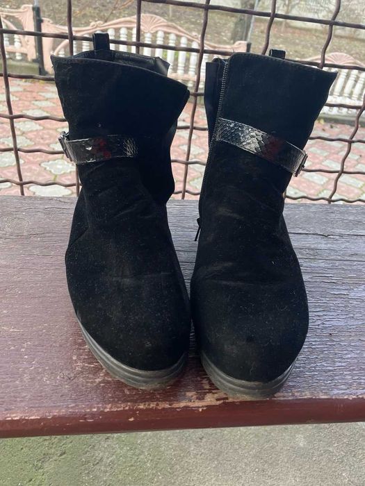 замш жіноче взуття