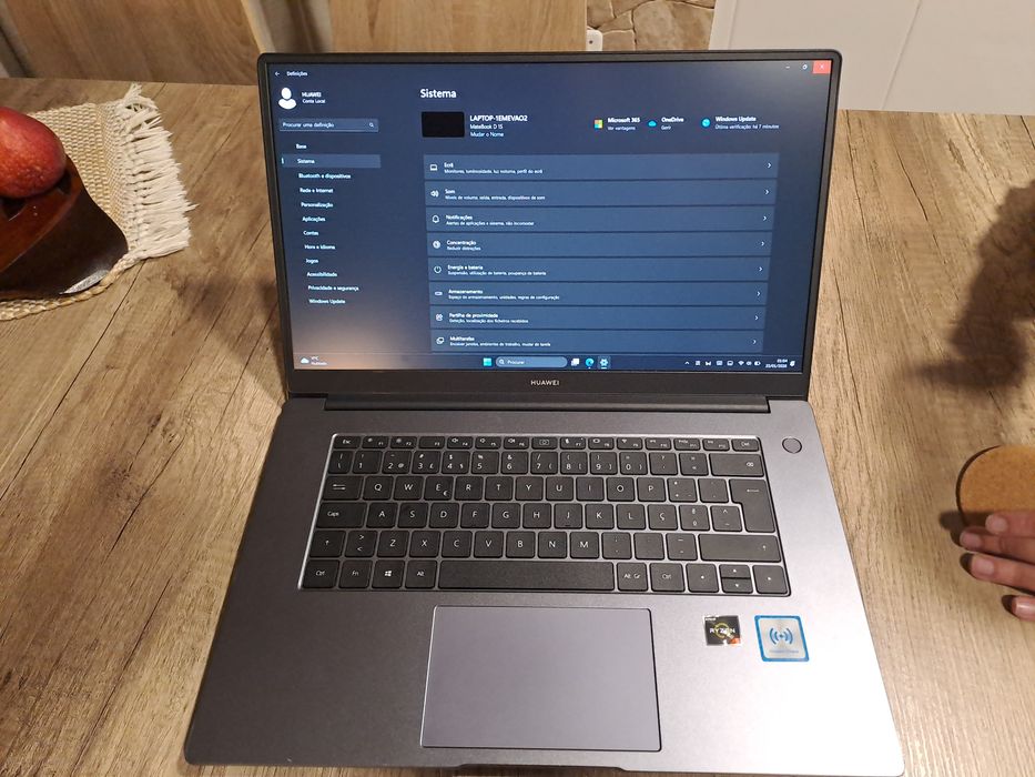 Huawei Matebook D15