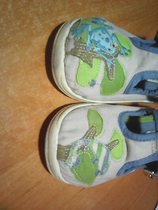 Сандалики тапочки лягушата на 1,5-2 года