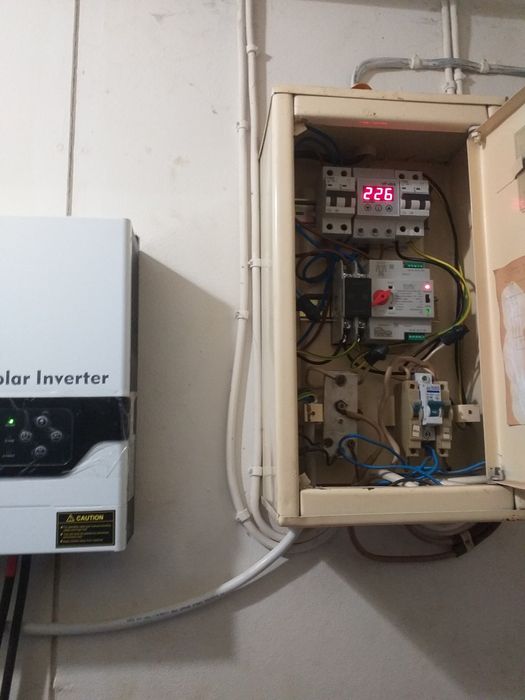 Досвідчений Електрик