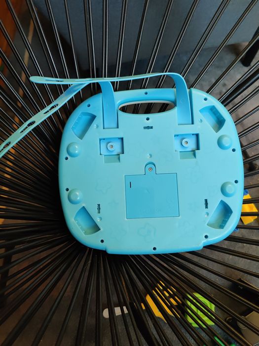 Interaktywna tablica edukacyjna muzyczny panel żyrafka 18m+