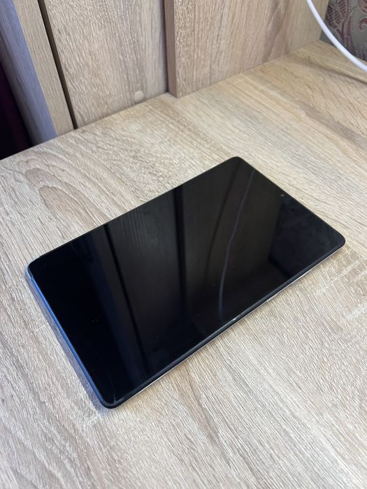 Планшет Lenovo Tab M8 Platinum Grey (TB-8705F)