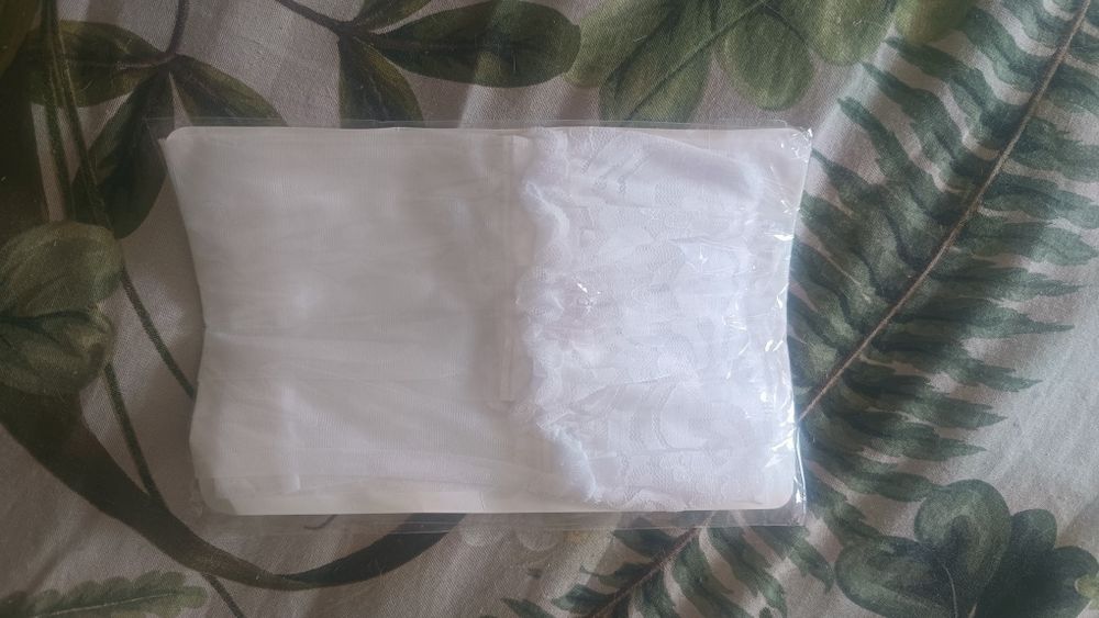 Pończochy nowe białe do pasa