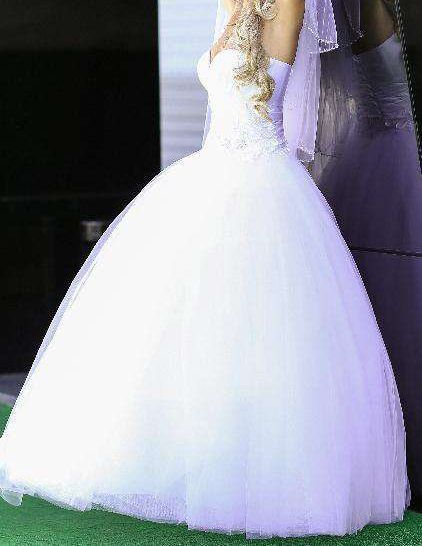 Продам шикарное свадебное платье