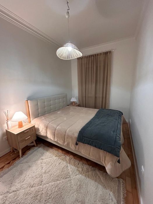 Cama Casal com colchao - 1,60x2,00m