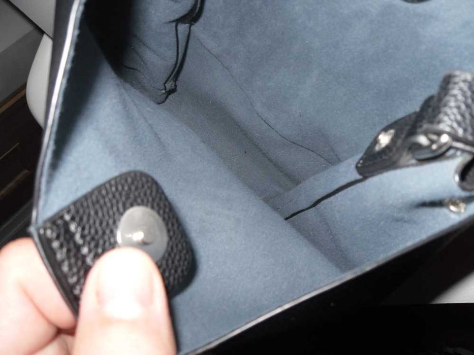 Torebka damska zakupiona w Anglii  skóra naturalna