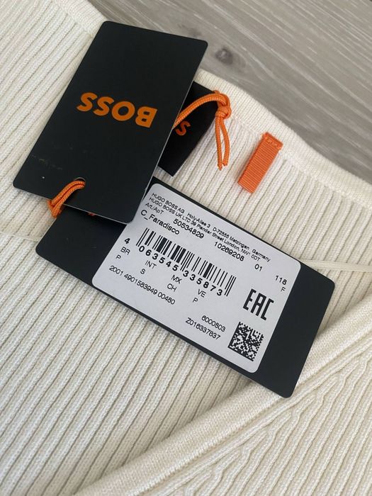 BOSS sweter damski r S beżowy