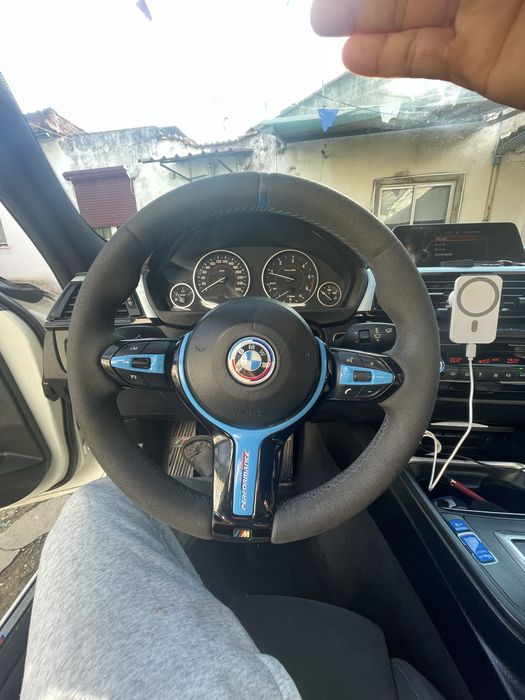 Volante bmw moldelo f30