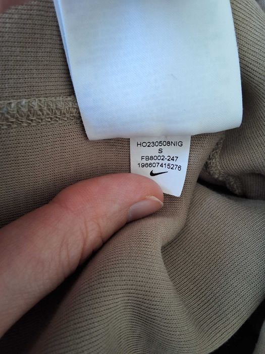 Nike Tech Fleece spodnie beżowe FB8002-247