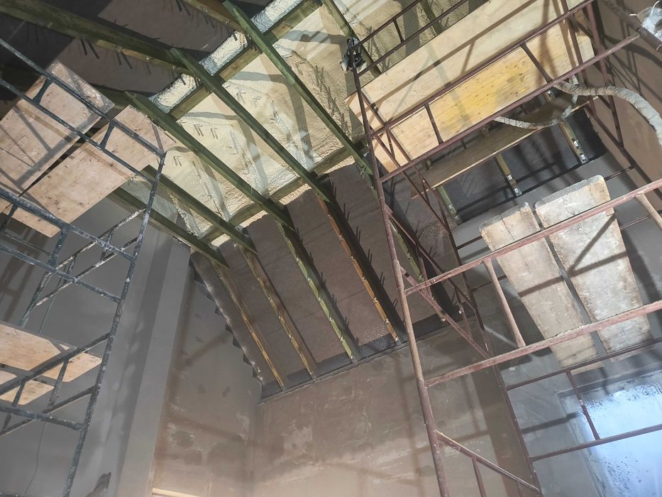 Ocieplanie PIANA PUR Izolacja Poddasza Pianka PUR Ocieplenie Dachu