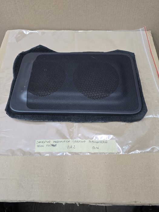 Zaślepka Maskownica Głośnika SUBWOOFERA Volvo V40 95-04