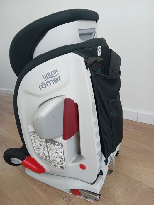 Продам автокрісло Britax Romer Advansafix II