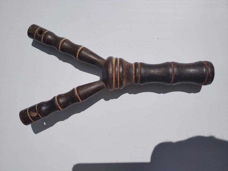 мяч на батарейке,паук,братья акробаты,детская рогатка,вагоны с рельсам