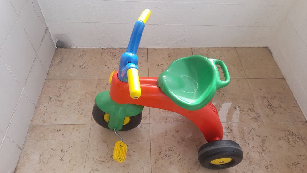 Triciclo para criança