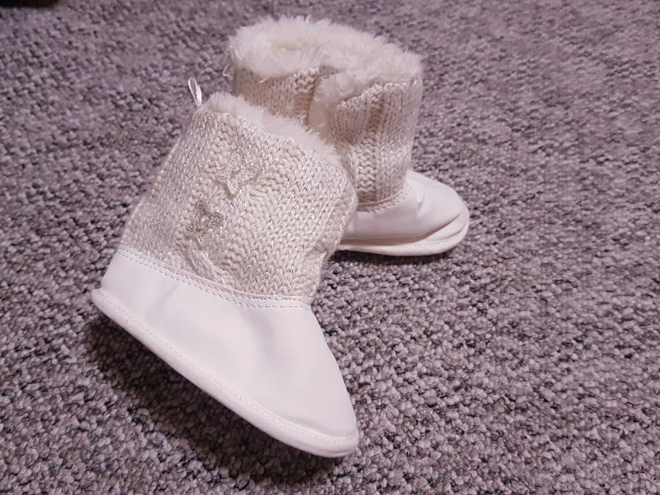Buty niemowlęce MATALAN zimowe białe niechodki swiateczne 9-12 mies
