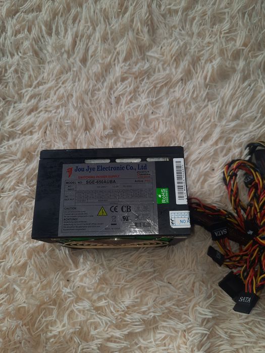 Комп'ютерні блоки живлення