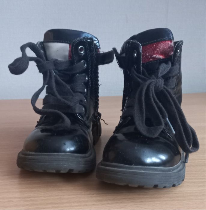 Buty zimowe trapery 23