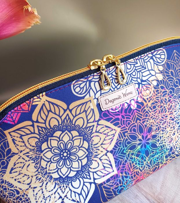 Kosmetyczka damska handmade rękodzieło na prezent L