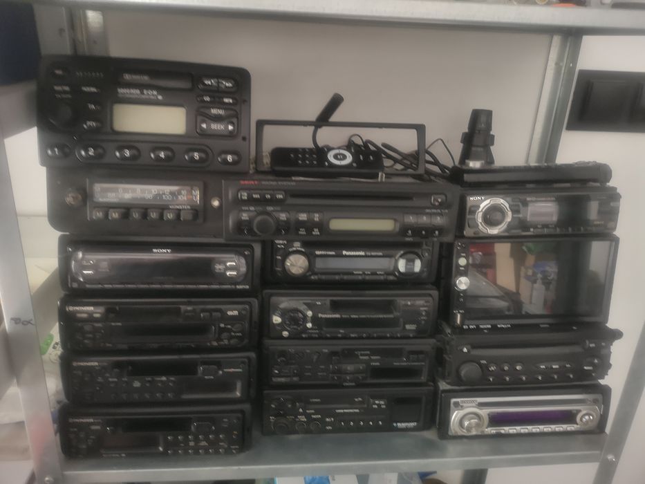 Radia samochodowe Pioneer Clarion Bkaupunkt Sony Panasonic Kenwood
