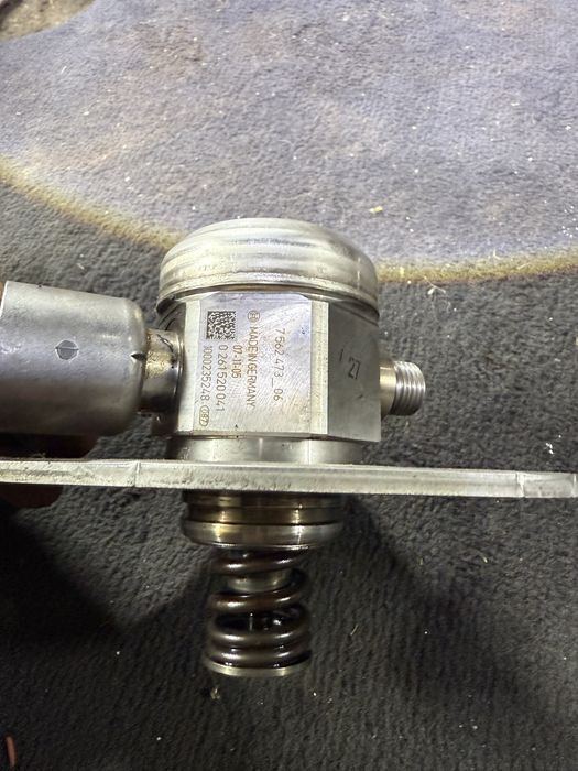 Помпа bmw e90 e91 e92 n43 н43 e81 e87 e88 термостат н43 н51 н52 н43