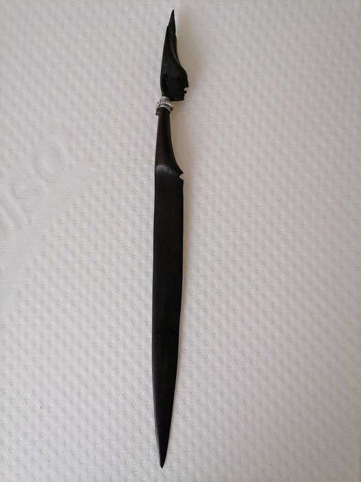 Faca abrir cartas em pau preto