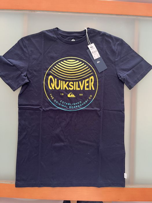 Tshirt QuickSilver nova!