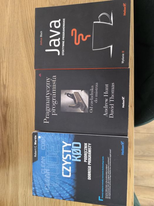 Trzy książki o tematyce programowania
