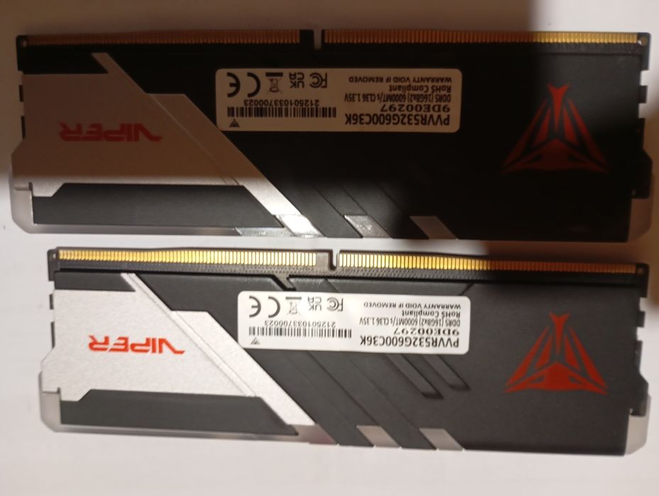 Para venda memórias rams RGB 2x16 Viper como novas