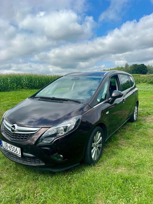 Opel Zafira 2015 r