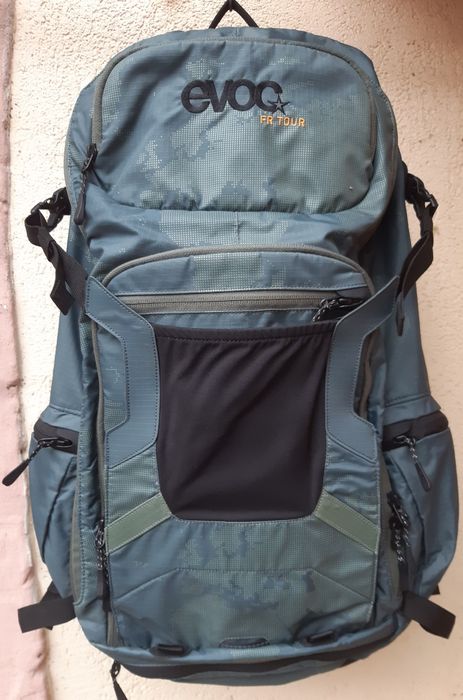 Продам рюкзак  EVOC fr tour