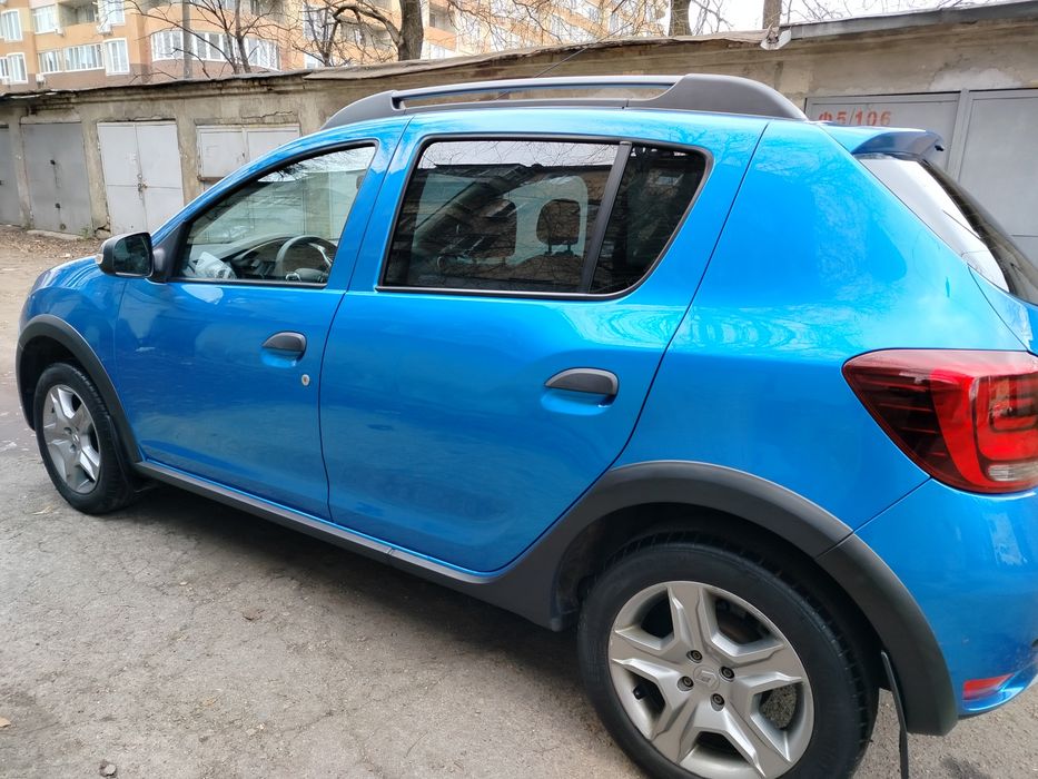 Продам легковой автомобиль