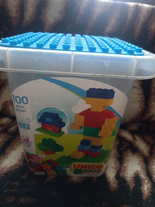Mix klocków Duplo ( zestawy te co na zdjęciach)
