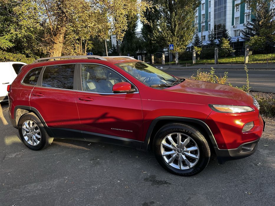 Jeep Cherokee 3,2
