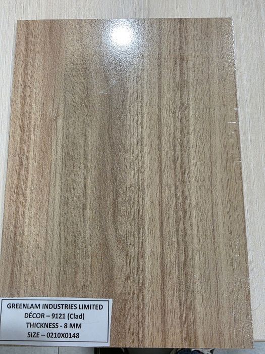 Płyta elewacyjna HPL – zewnętrzna 1300 × 3050 × 8 mm 6 kolorów