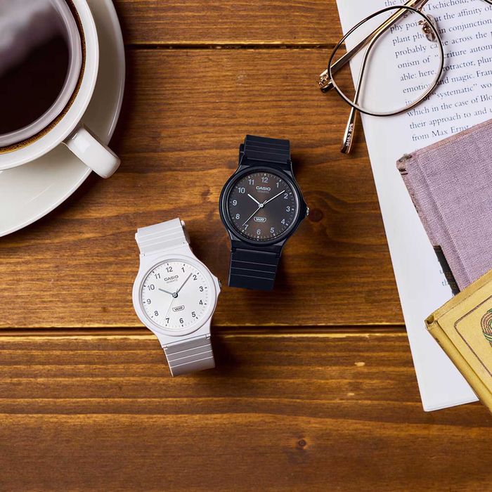 Zegarek damski CASIO MQ-24B-7BD