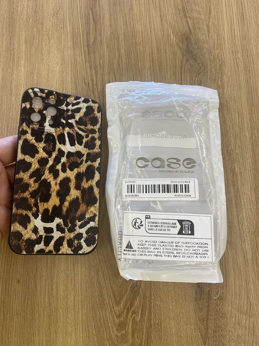 Nowe etui na telefon iphon 11 pro