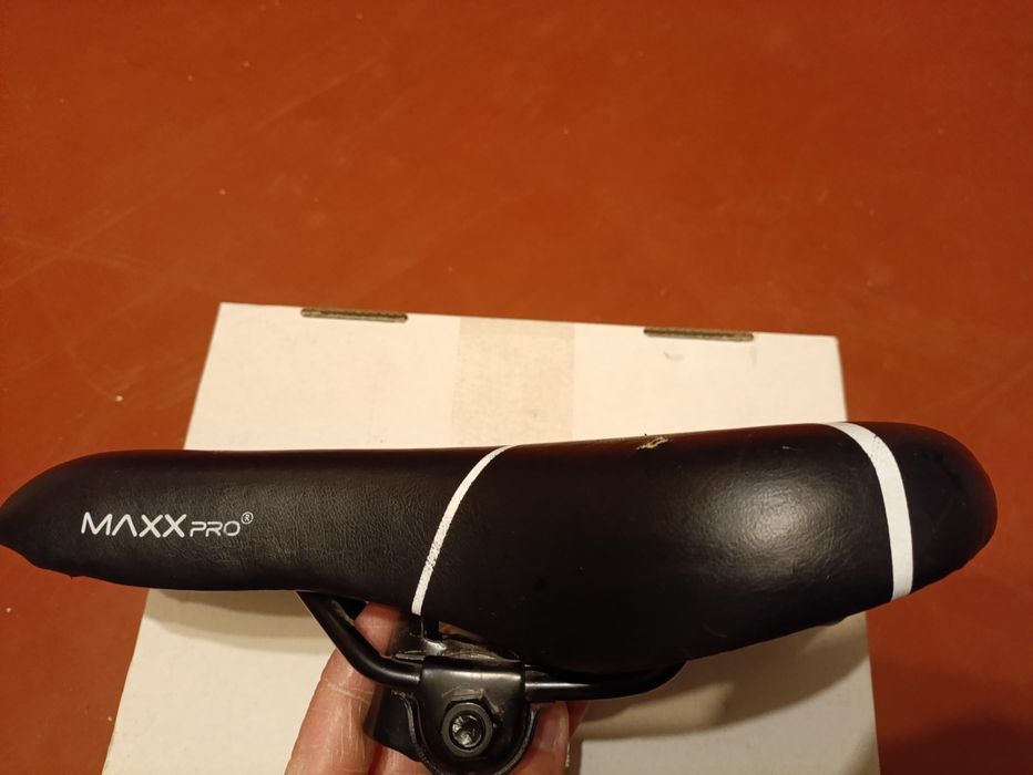 Сидіння на велосипед