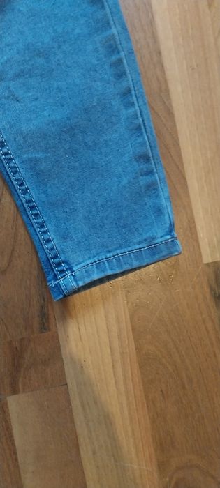 Spodnie jeansowe damskie