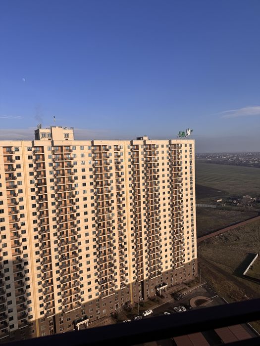 Продаж квартири Перлина на Сахарова в розтермінування