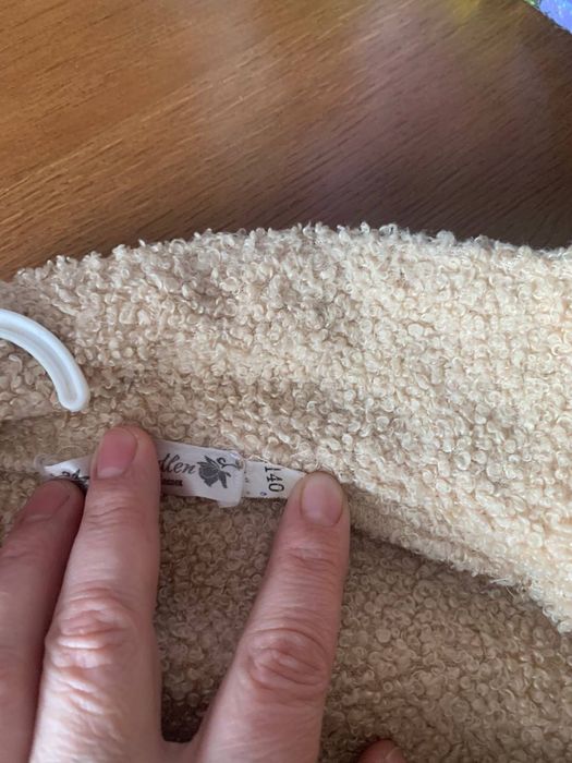 Куртка весна для дівчинки