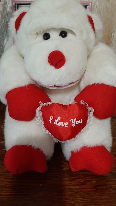 Плюшевая мягкая обезьянка, "я тебя люблю" 35 см

Плюшев