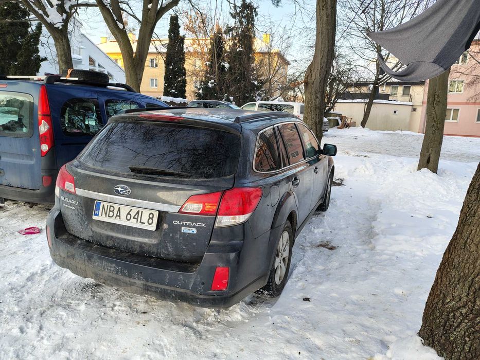 Subaru outback 2010