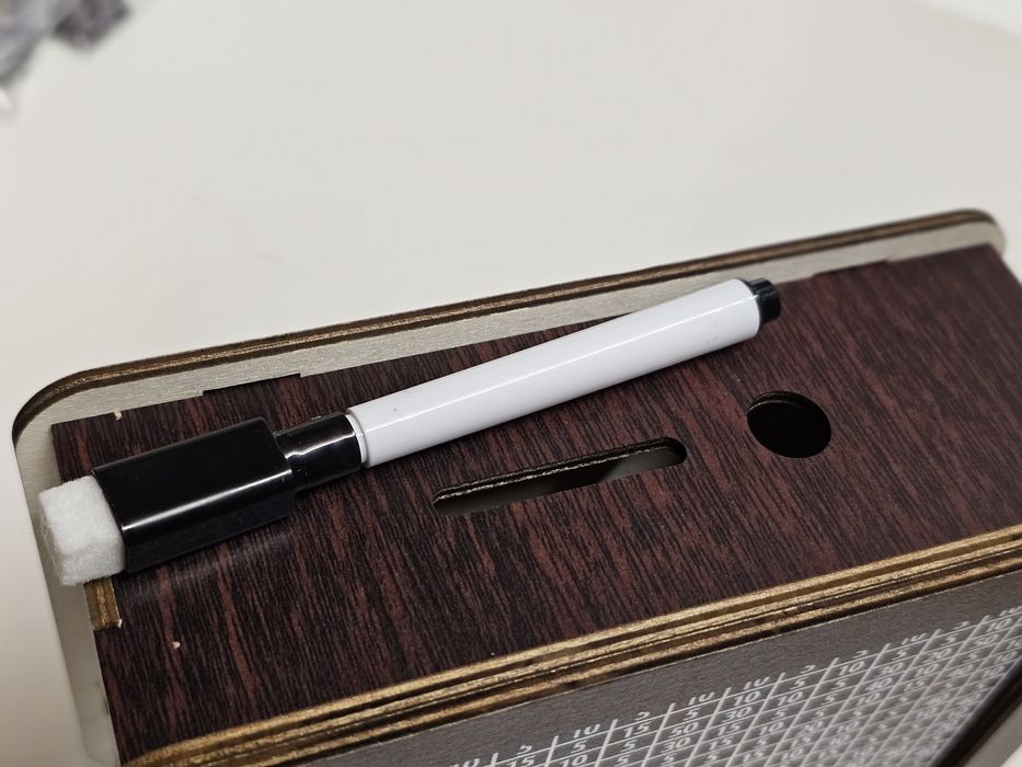 Mealheiro de madeira 1000€