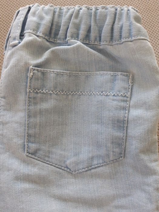 Spodnie jeansowe 3/4 6-7 lat