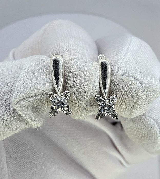 Сережки с бриллиантами 0.48ct